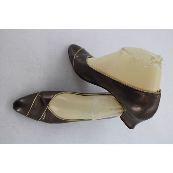 Salvatore Ferragamo Women Size 8.5 AAAA Leather Slip On Block  Heels Pump Shoes - Picture 1 of 11